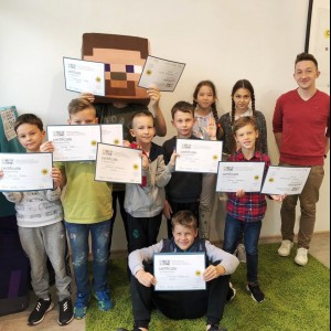 Самая новая и самая крутая локация Екатеринбурга на ул. Московская, 77 открыта! - КИБЕРшкола программирования для детей, компьютерные курсы для школьников, начинающих и подростков - KIBERone г. Емельяново